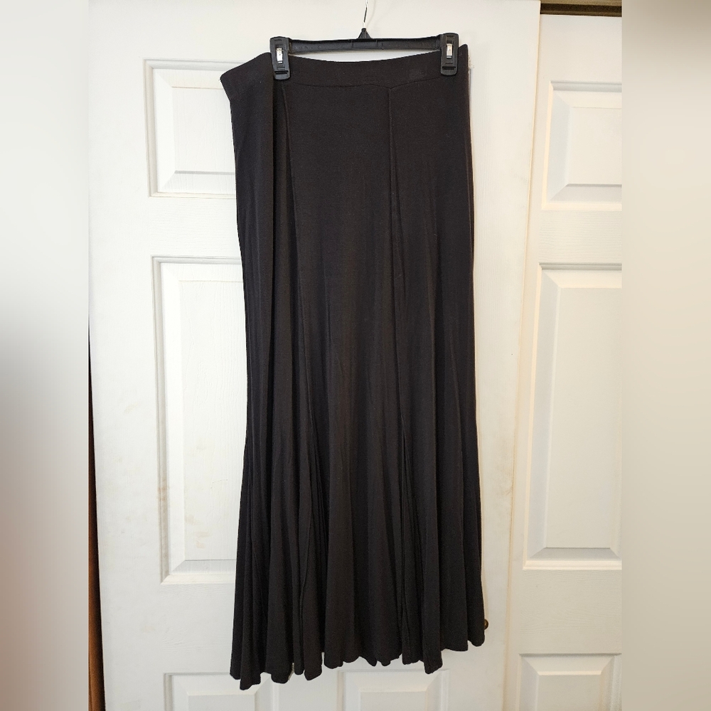Simply Vera Vera Wang Black Maxi Skirt
